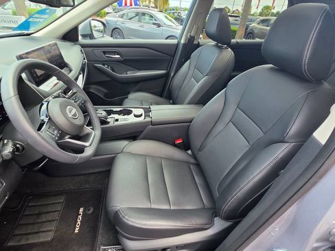 Certified 2024 Nissan Rogue SL w/ SL Premium Package AWD/4WD image 21