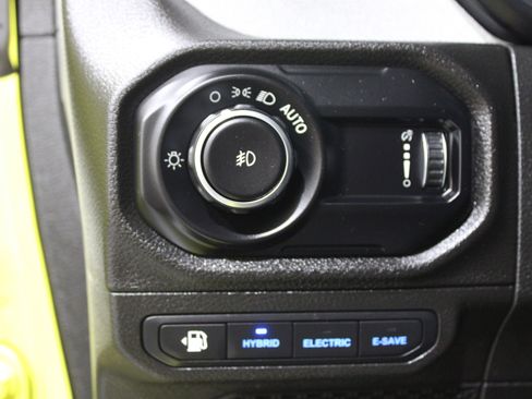 Used 2024 Jeep Wrangler Sport S w/ Dual Top Group image 8