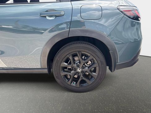 Certified 2024 Honda HR-V Sport image 10