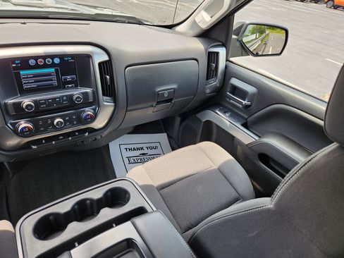 Used 2017 Chevrolet Silverado 1500 LT w/ All Star Edition AWD/4WD image 16