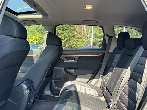 Used 2019 Honda CR-V EX image 9