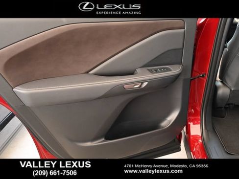New 2026 Lexus TX 350 AWD image 18