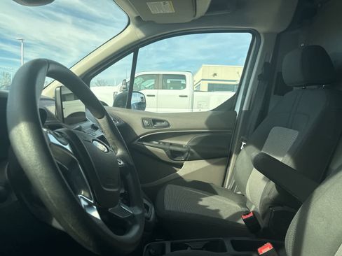 Used 2020 Ford Transit Connect XL image 30