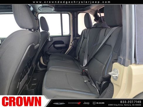 Used 2022 Jeep Wrangler Unlimited Rubicon 4xe w/ Safety Group image 20