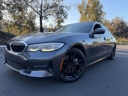 Used 2021 BMW 330i Sedan w/ Driving Assistance Package image 1