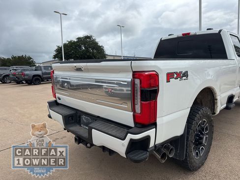 Used 2024 Ford F250 Platinum AWD/4WD image 4