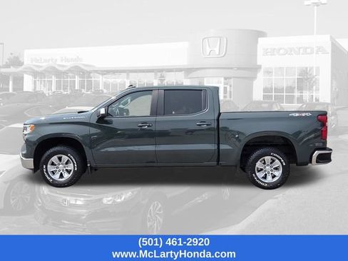 Used 2025 Chevrolet Silverado 1500 LT AWD/4WD image 2