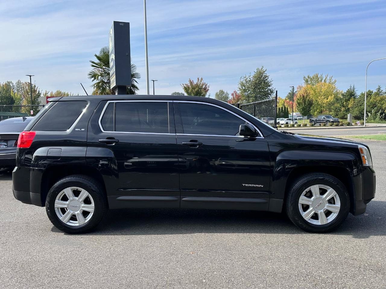 Used 2015 GMC Terrain SLE AWD/4WD image 5