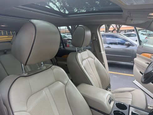 Used 2015 Lincoln MKX FWD w/ Equipment Group 102A image 27