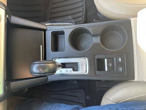 Used 2017 Subaru Outback 2.5i Premium image 18