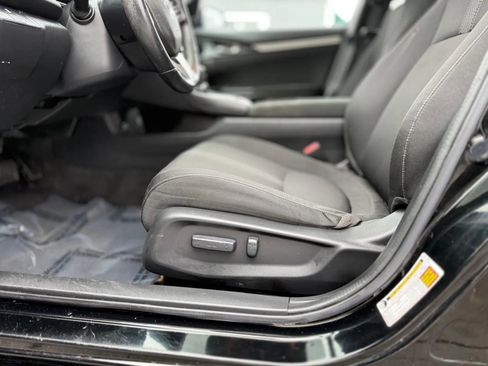 Used 2020 Honda Civic EX image 11