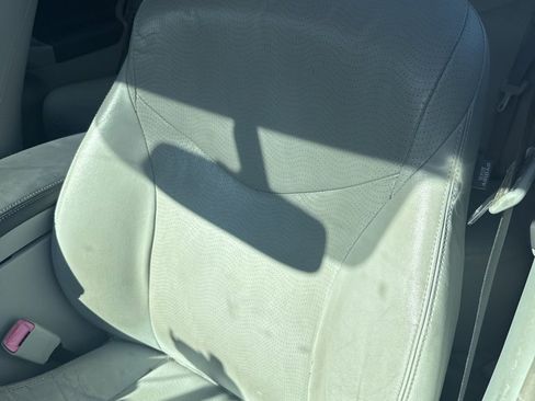 Used 2010 Toyota Prius Five image 5