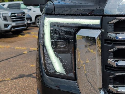 Used 2026 GMC Sierra 2500 SLE w/ SLE Value Package; AWD/4WD image 43