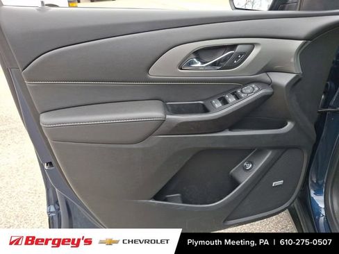 Certified 2023 Chevrolet Traverse LT w/ LT Premium Package image 17