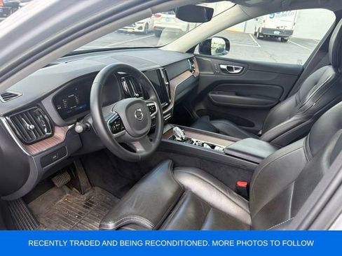 Used 2023 Volvo XC60 B6 Ultimate w/ Protection Package Premier AWD/4WD image 2