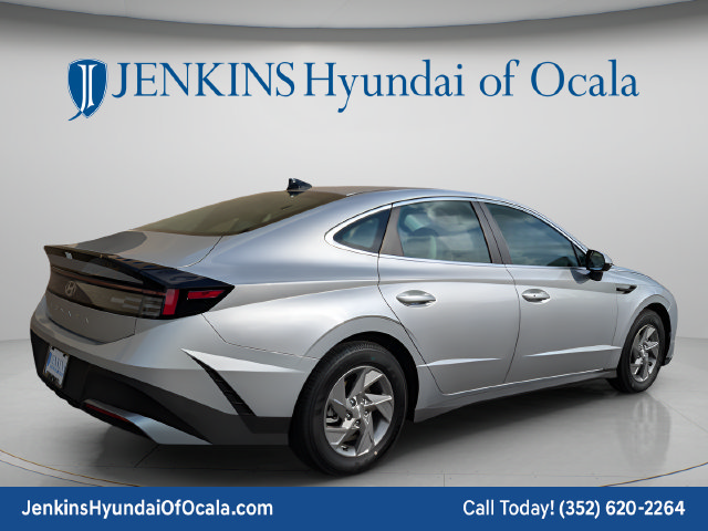 Certified 2026 Hyundai Sonata SE FWD image 3