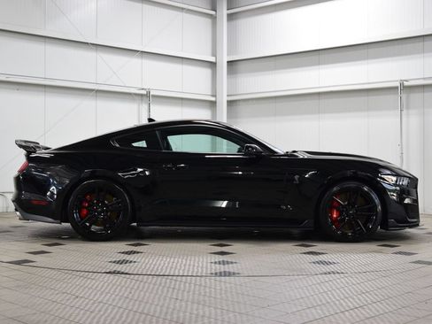 Used 2021 Ford Mustang Shelby GT500 w/ Technology Package RWD image 9