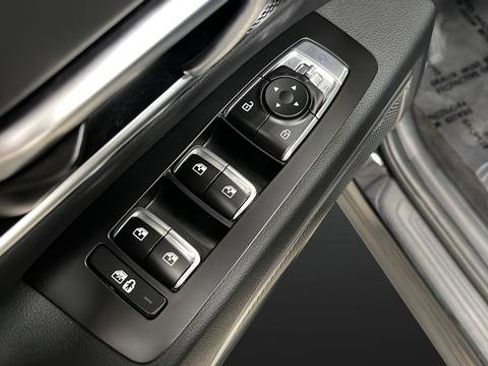 Used 2025 Kia Telluride EX X-Line AWD/4WD image 22