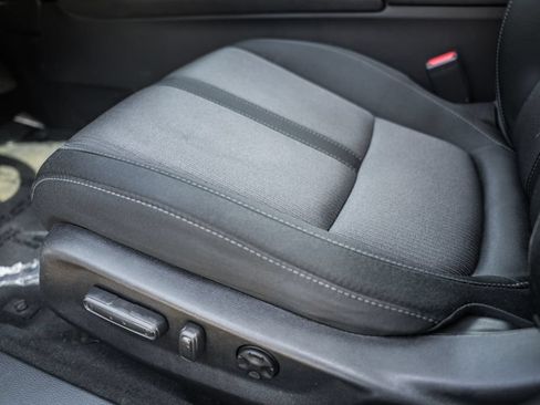 Used 2021 Honda Accord EX image 33
