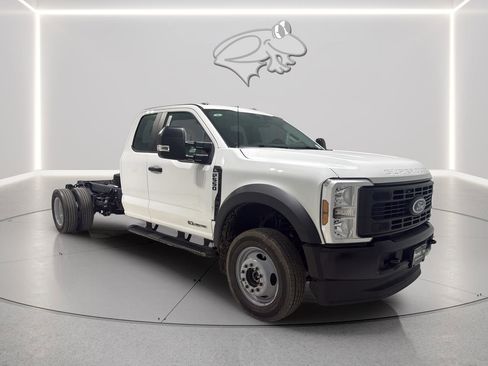 New 2026 Ford F550 4x4 SuperCab Super Duty image 8