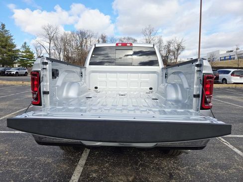 New 2026 RAM 2500 Tradesman AWD/4WD image 9