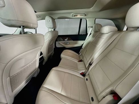 Certified 2023 Mercedes-Benz GLS 450 4MATIC image 25