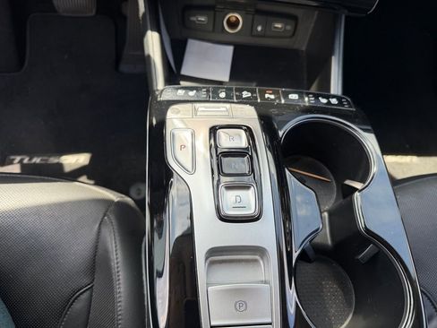 Used 2022 Hyundai Tucson Limited FWD image 30