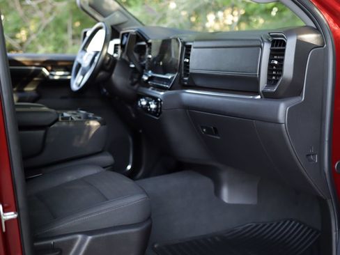 Used 2024 GMC Sierra 1500 Elevation AWD/4WD image 31
