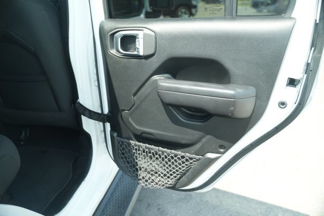 Used 2021 Jeep Wrangler Unlimited Sport AWD/4WD image 23