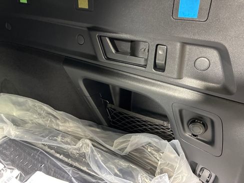 New 2026 Subaru Outback Premium image 31