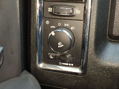 Used 2016 RAM 2500 Longhorn w/ Convenience Group AWD/4WD image 34