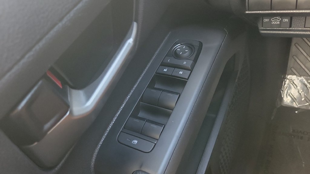 Certified 2025 Toyota Tacoma TRD Sport RWD image 18