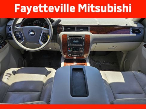 Used 2010 Chevrolet Tahoe LTZ AWD/4WD image 13