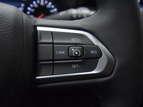 Certified 2023 Jeep Compass Latitude w/ Convenience Group image 20