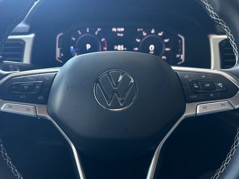 Used 2023 Volkswagen Atlas Cross Sport SE w/ Panoramic Sunroof Package FWD image 23