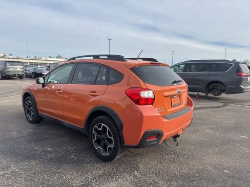 Used 2015 Subaru Crosstrek 2.0i Premium w/ Moonroof Package image 5