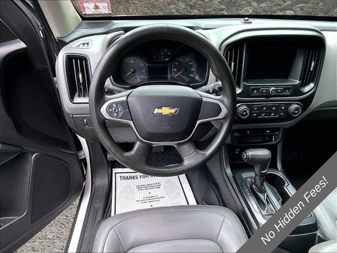 Used 2019 Chevrolet Colorado W/T w/ WT Convenience Package RWD image 5