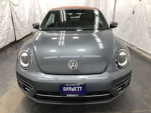Used 2019 Volkswagen Beetle 2.0T Final Edition SEL image 9