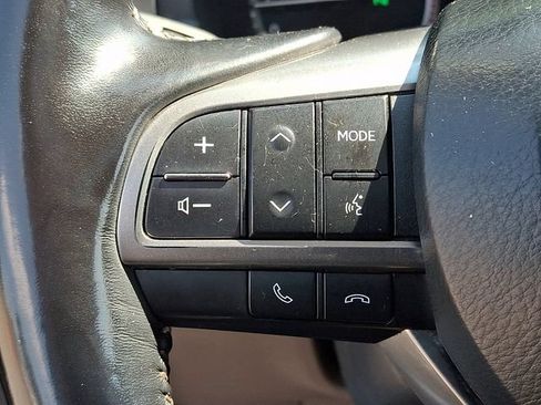 Certified 2023 Lexus GX 460 Premium w/ Accessory Package AWD/4WD image 23