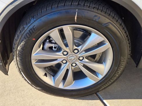 New 2026 Acura MDX SH-AWD image 11