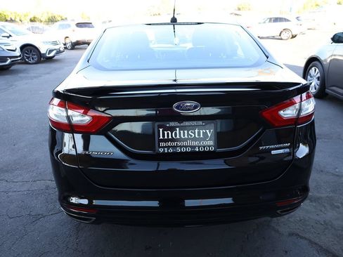 Used 2016 Ford Fusion Titanium AWD/4WD image 5