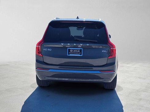 Used 2023 Volvo XC90 B6 Ultimate AWD/4WD image 4