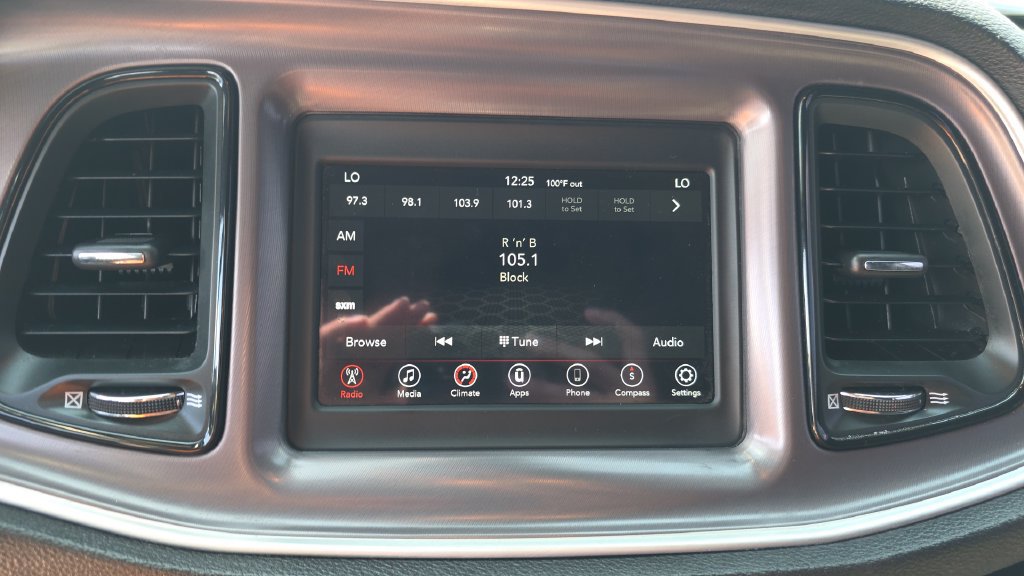 Used 2019 Dodge Challenger SXT RWD image 18