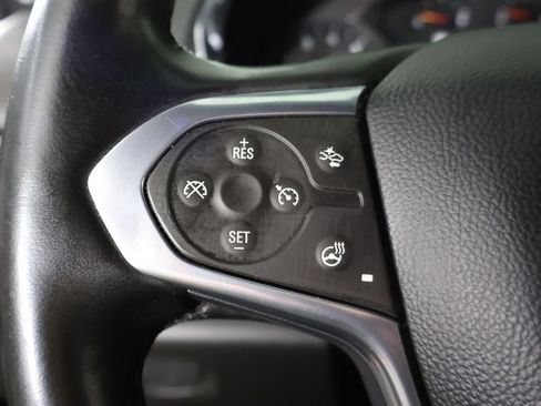 Used 2023 Chevrolet Traverse LT AWD/4WD image 46