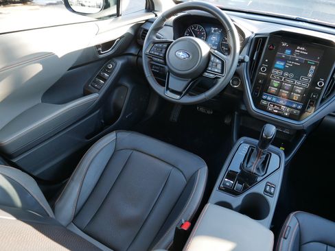 Certified 2025 Subaru Crosstrek 2.5i Limited w/ Popular Package #3A image 9