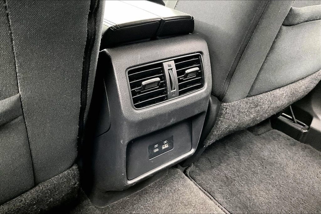 Used 2021 Nissan Rogue SV FWD image 33