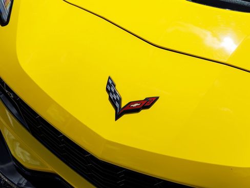 Used 2019 Chevrolet Corvette Z06 RWD image 4