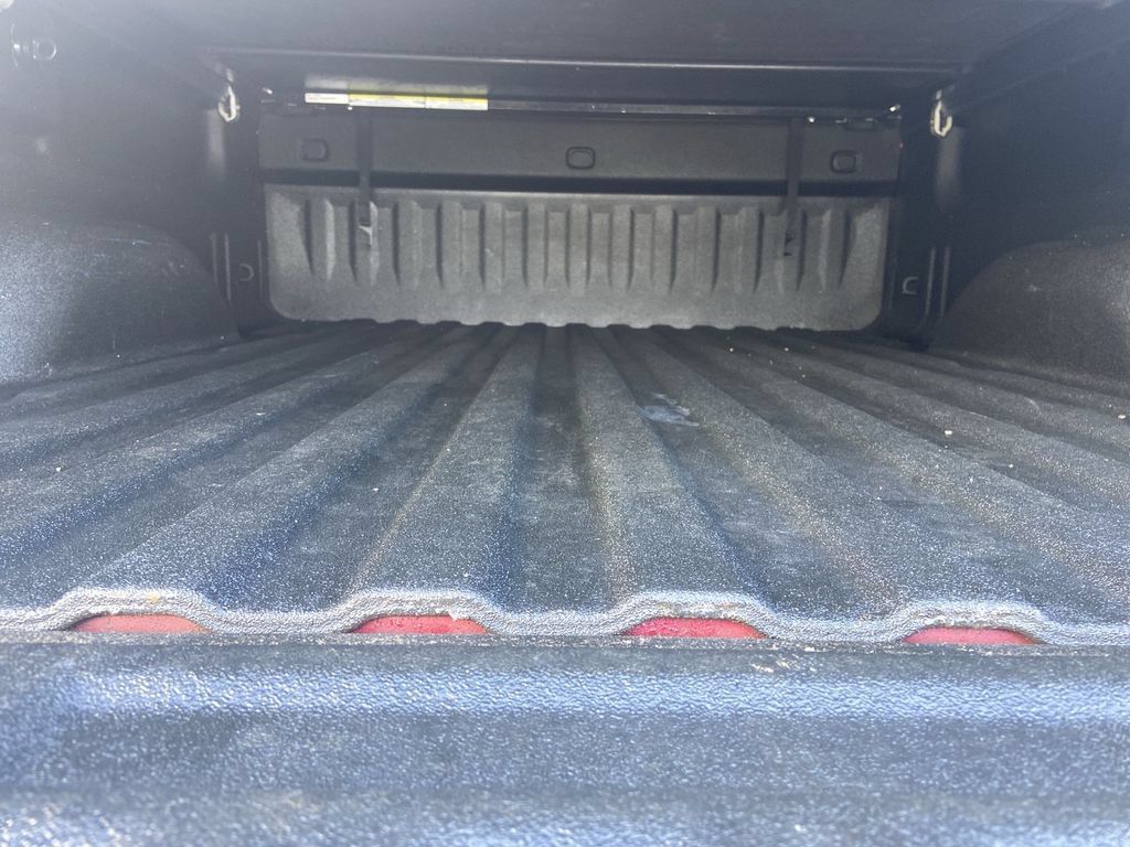 Certified 2019 Chevrolet Silverado 1500 LT w/ All Star Edition AWD/4WD image 25