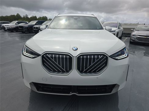 Certified 2026 BMW X3 xDrive30 w/ Convenience Package AWD/4WD image 2