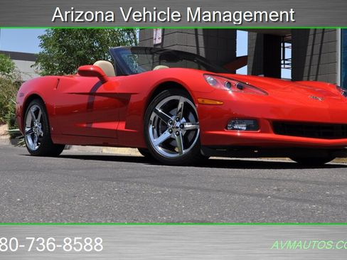 Used 2007 Chevrolet Corvette Convertible w/ Preferred Equipment Group RWD image 2